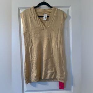Sleeveless Sweater NWT